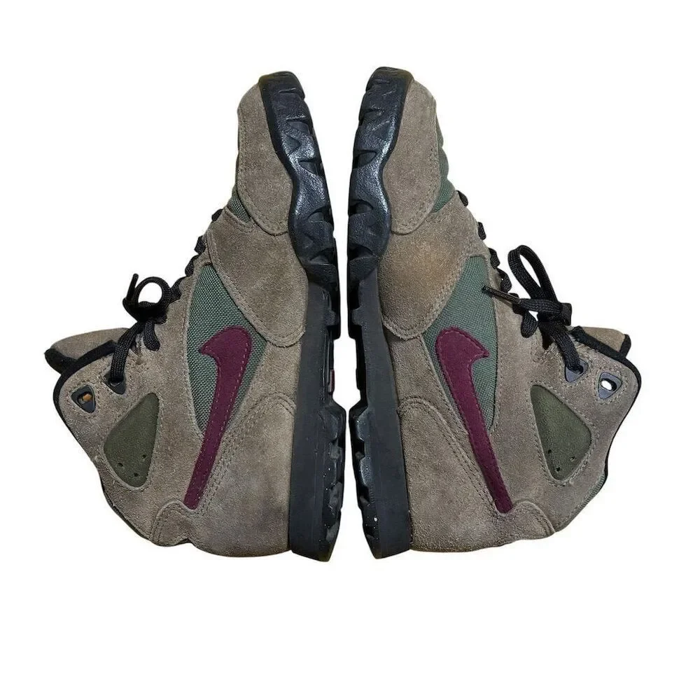 Vintage Nike ACG Brown Suede Hiking Boots Unisex Size‎ 6.5 Ankle Chukka